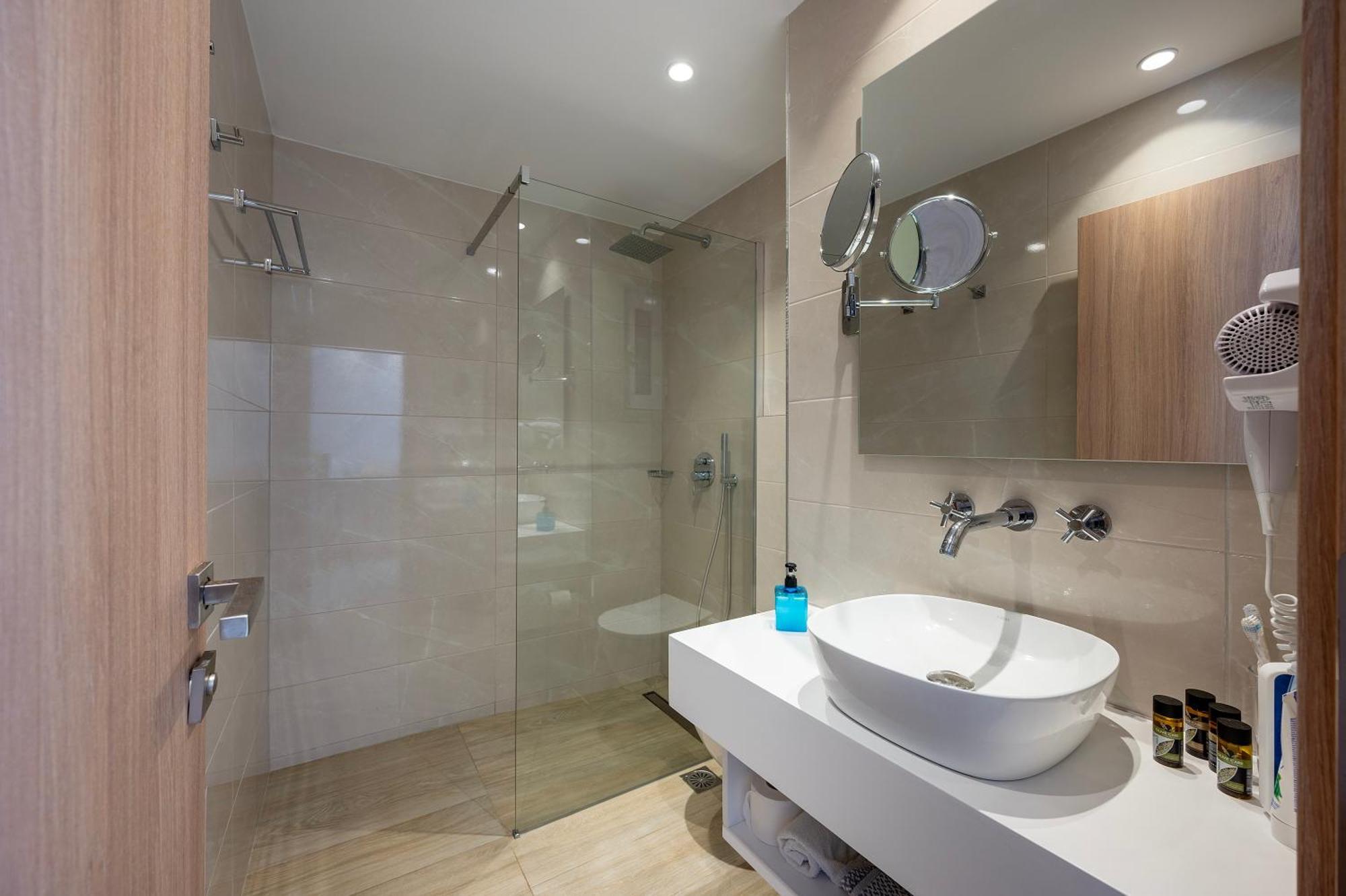 Poseidon Deluxe Apartments Kos Exteriör bild